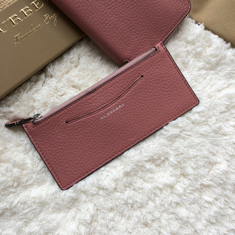 Burberry Bags - Bagsattire   424