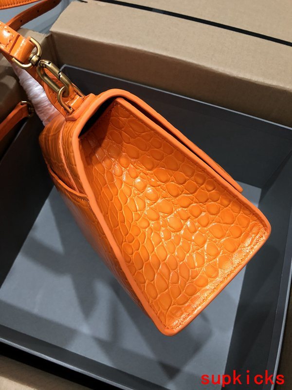 Amelia- BG Hourglass Bags - 121