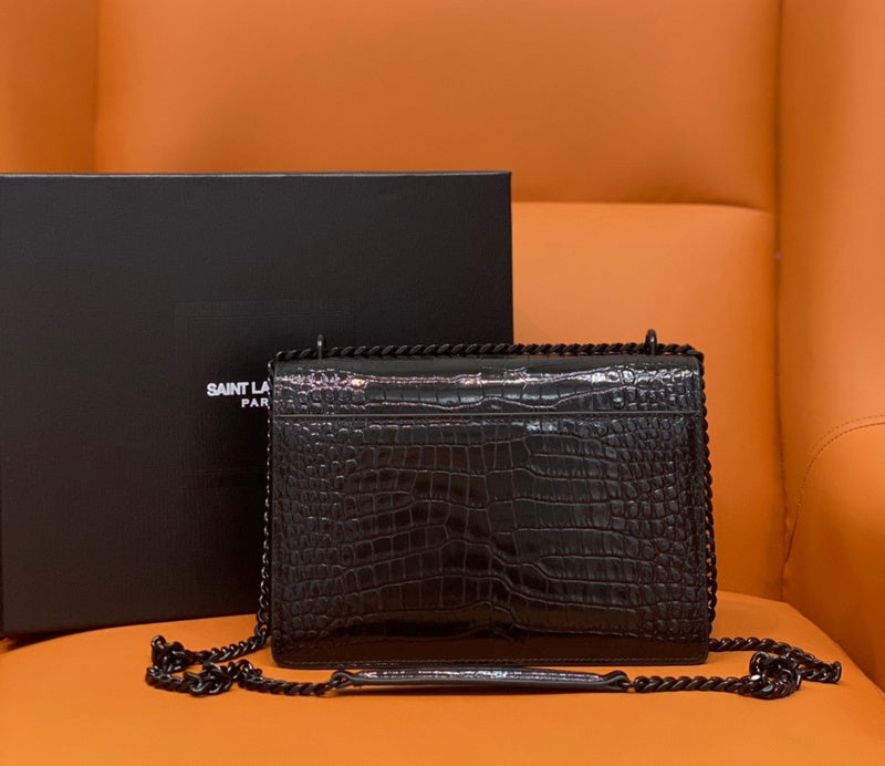 Amelia - YSL Bag - 2033