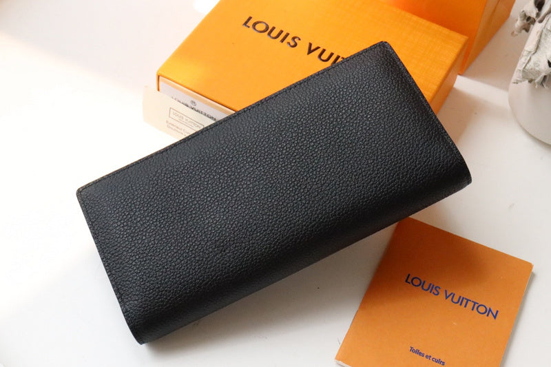 Fan Fashion Lu-Vi bags - 17599