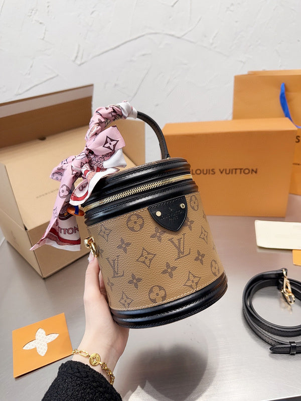 Amelia - LV Bags - 14580