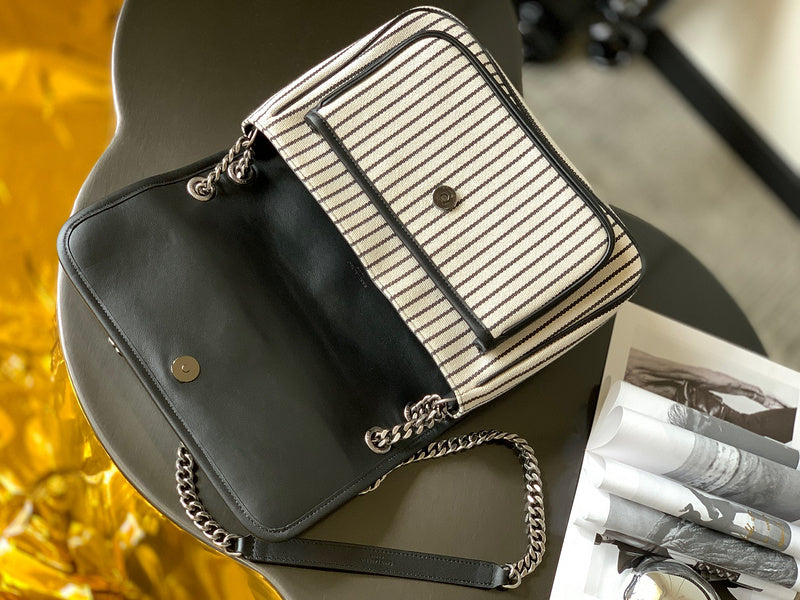 Amelia - YSL Bag - 4194