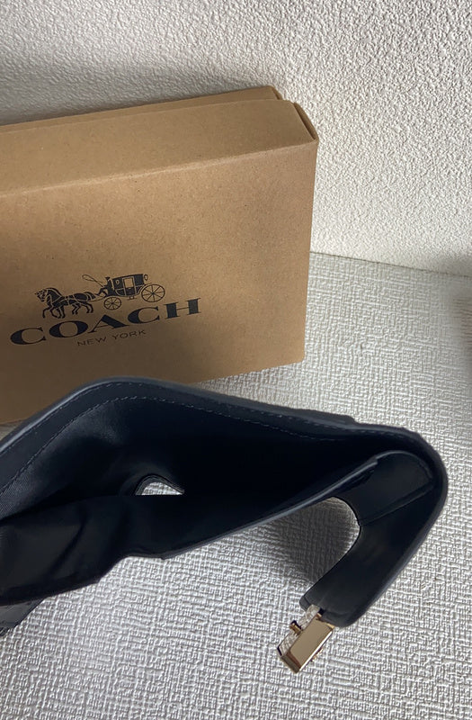 Amelia-i CAH Bags - 007
