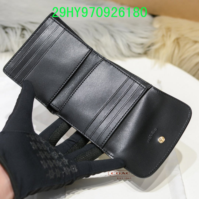Amelia - CAH Wallet - 124