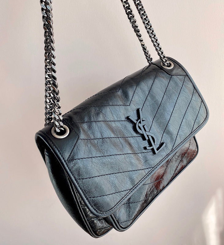 Amelia - YSL Bag - 3731