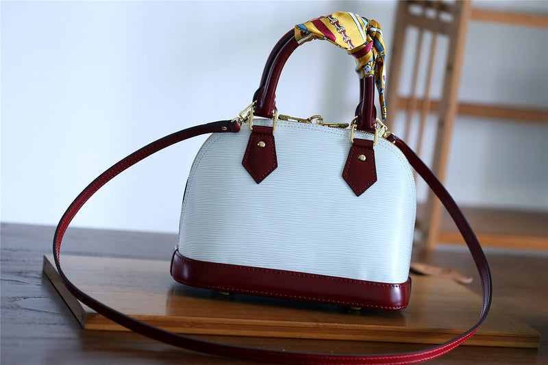 Amelia - LOV Lady Bags - 1882