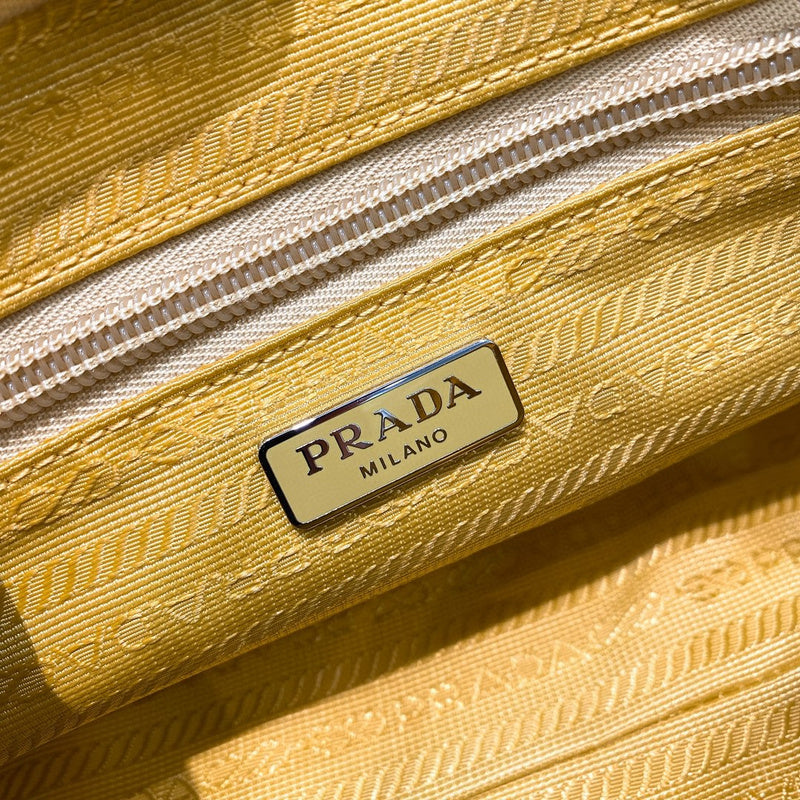 Amelia - PD Wallets - 034