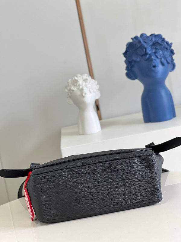 Fan Fashion Lu-Vi bags - 17310