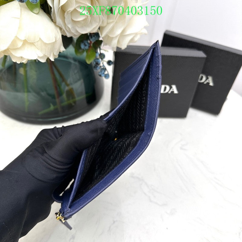Amelia - PD Wallet - 057