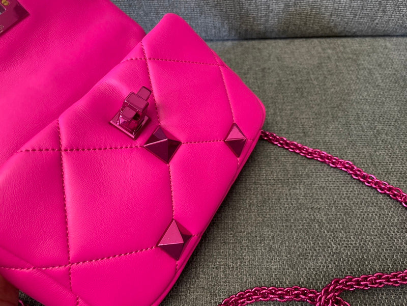 Amelia's Bag Gallery - VEL Bags - 104