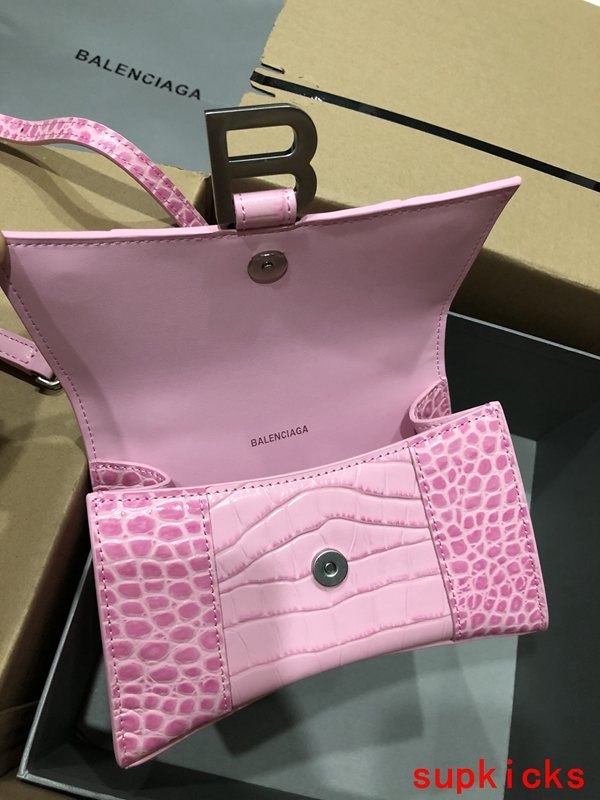 Amelia- BG Hourglass Bags - 102