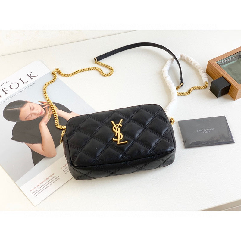 Amelia - YSL Bag - 2151