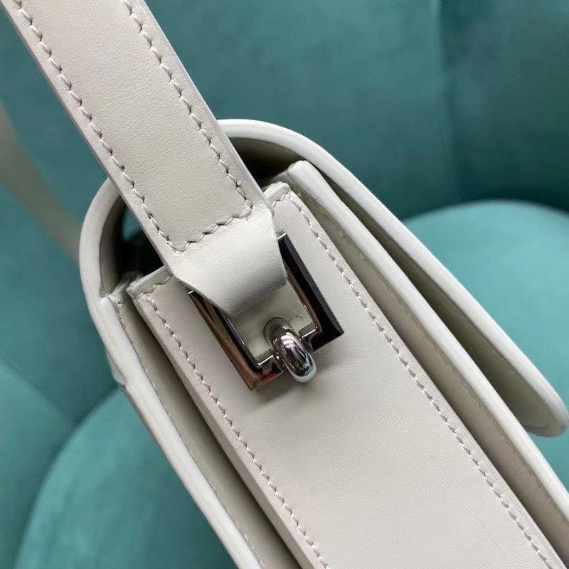 Amelia - YSL Bag - 2376