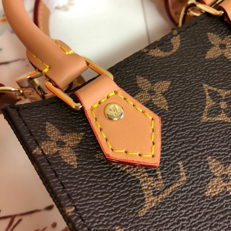 Fan Fashion Lu-Vi bags - 17784