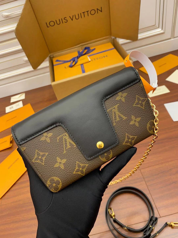 Amelia's Bag Gallery - LOV Bags - 985