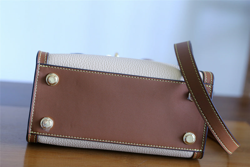 Fan Fashion Lu-Vi bags - 8036