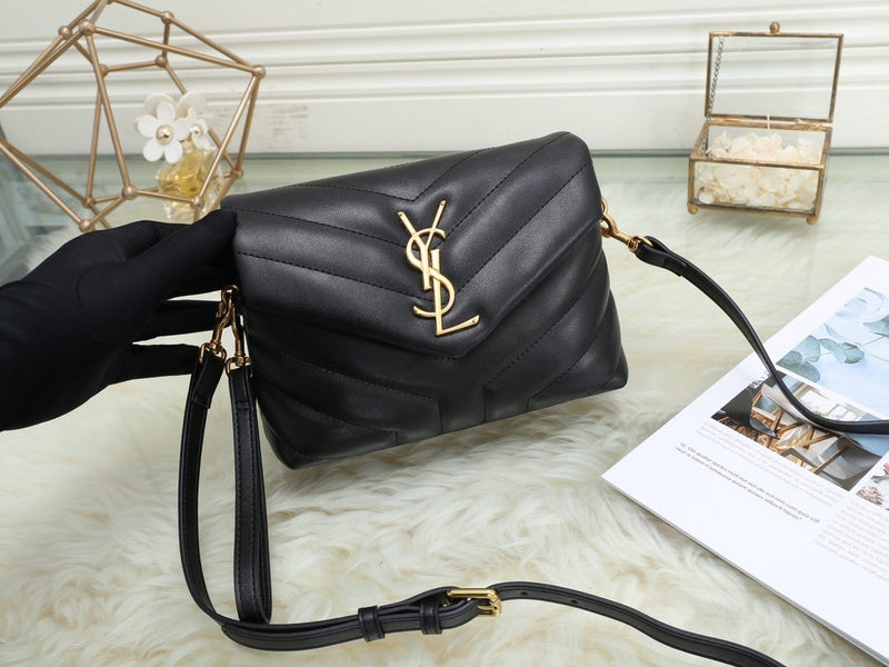 Amelia - YSL Bag - 3537