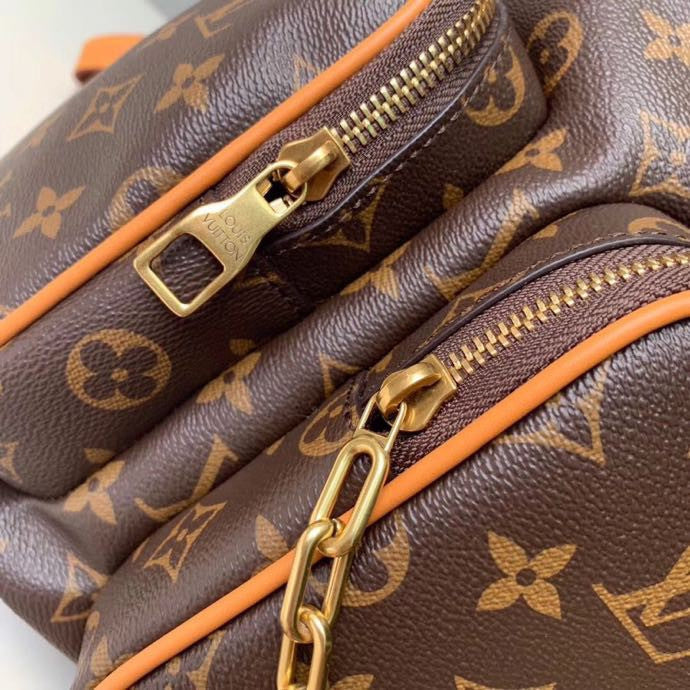 Fan Fashion Lu-Vi bags - 17021