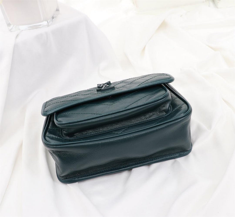 Amelia - YSL Bag - 2640