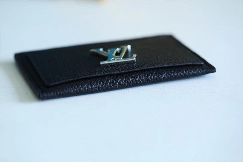 Fan Fashion Lu-Vi bags - 9257