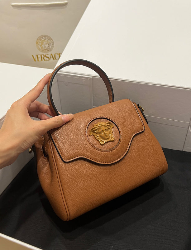 Amelia's Bag Gallery - VAR Bags - 170