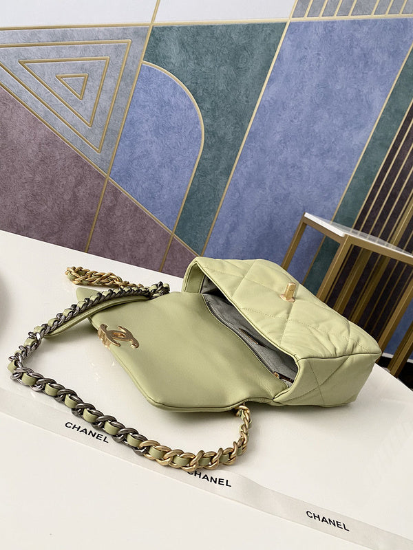 Wellow Bags - Chanel - Bags  - 487