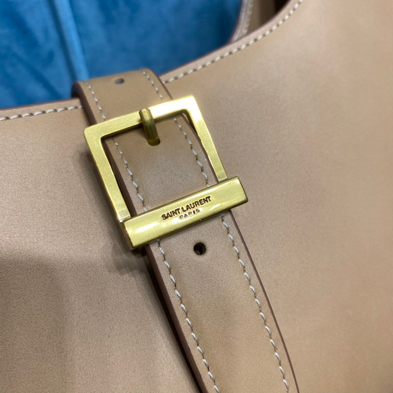 Amelia - YSL Bag - 2128