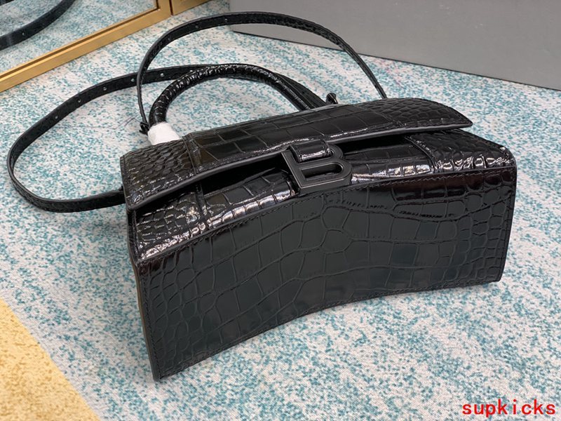 Amelia- BG Hourglass Bags - 142