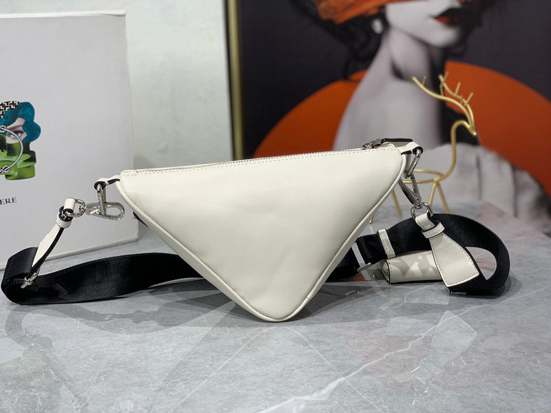 Barnes-Bags - Prada Bags - 813