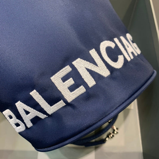 BLN-Ciaga Le Cagole Medium Bucket Bag In Dark Blue, For Women,  Bags 17.6in/45cm