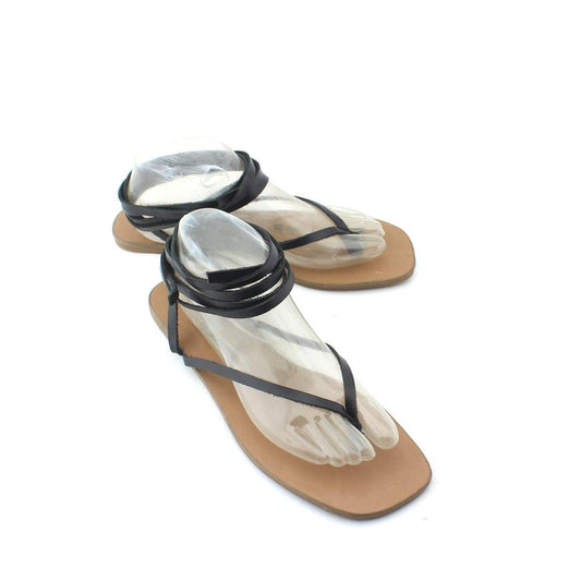 STEVE MADDEN .