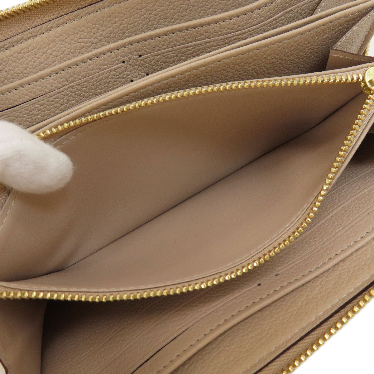 Louis Vuitton Zippy Lockme Greige Long Wallet Taurillon