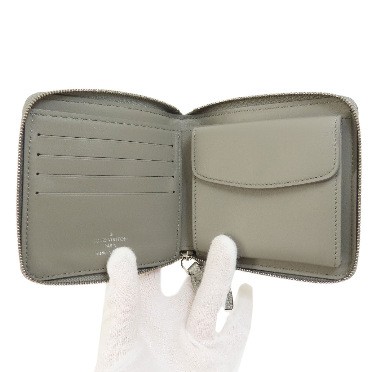Louis Vuitton Zippy Compact Wallet Bifold Mahina Leather