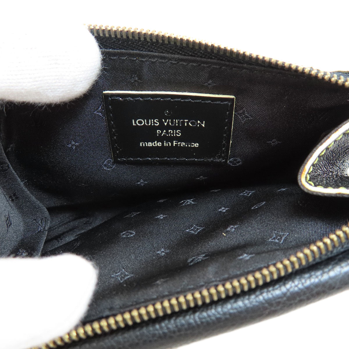 Louis Vuitton Suhari Line Mignon Accessory Pouch Leather Black