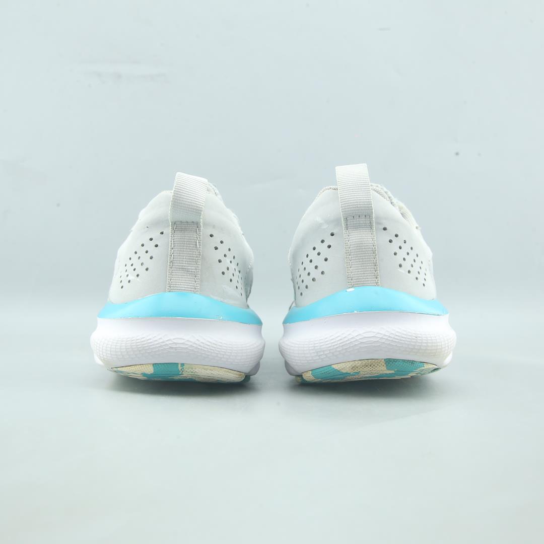 UNDER ARMOUR CHARGED ASSERT 9