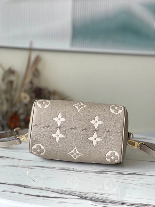 Amelia - LOV Lady Bags - 767