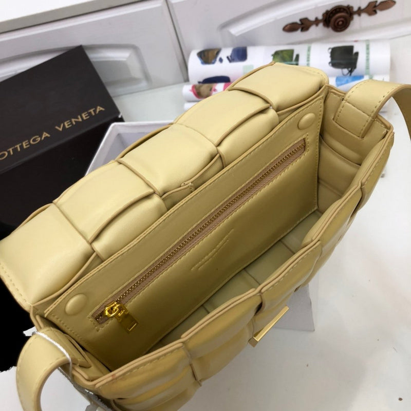 B-VENETA STYLISH HANBAGS FOR WOMEN - - 364