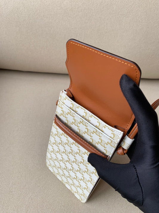 CE Phone Pouch With Flap In Triomphe Canvas And Lambskin White/Tan For Women 7in/18Amelia10G332CQD.01TA