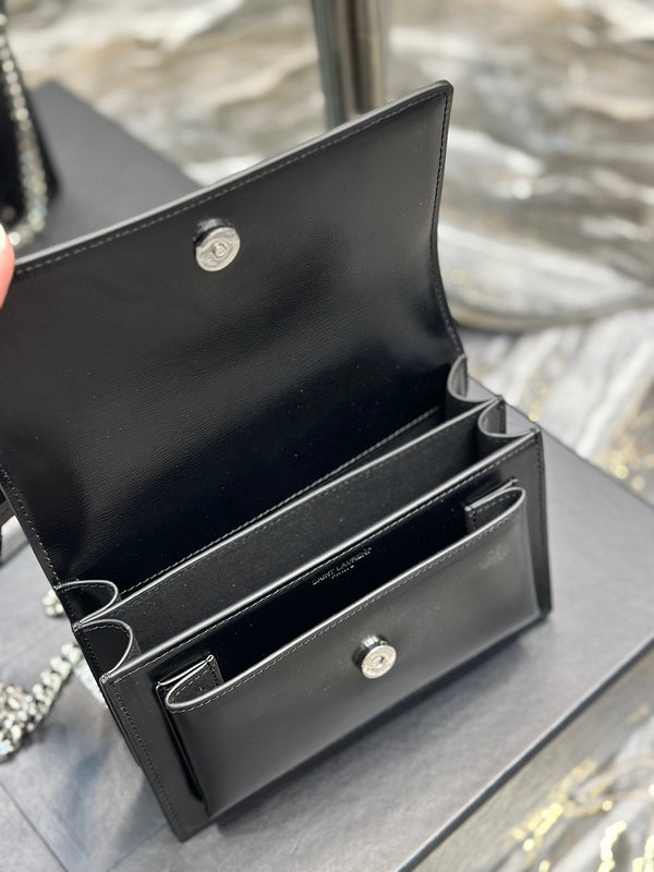 Amelia - YSL Bag - 3971