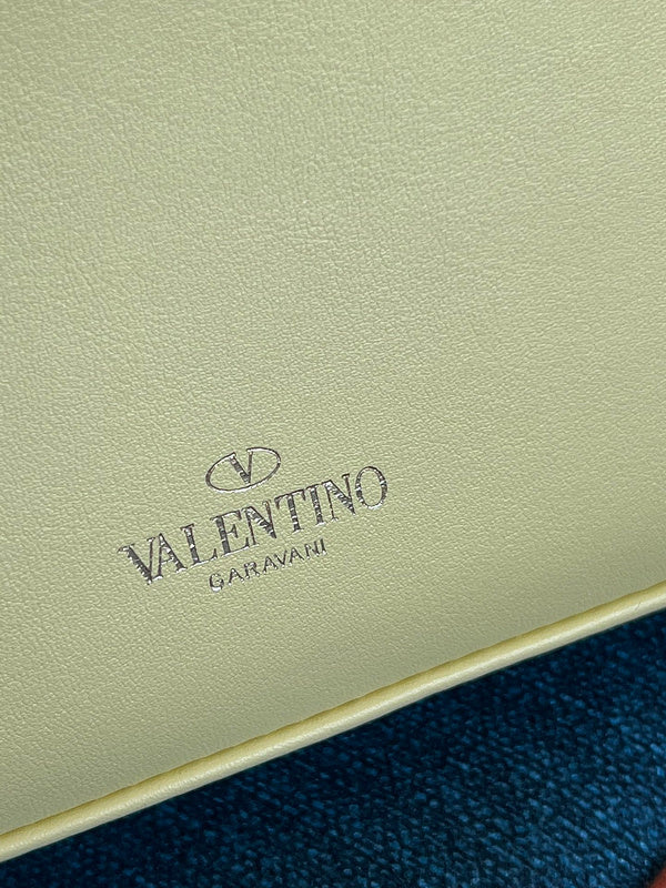 VAL LUXURY BAGS - FOR FASHION LOVERS  AFFORDABLE LUXURY BAGS- 1554