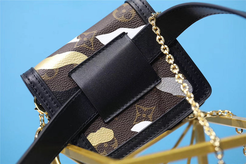 Fan Fashion Lu-Vi bags - 9198