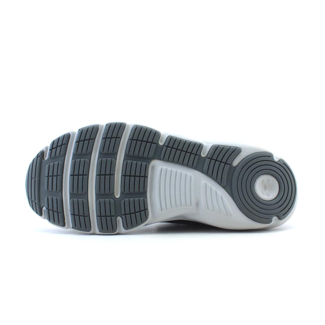 UNDER ARMOUR CHARGED ASSERT 8