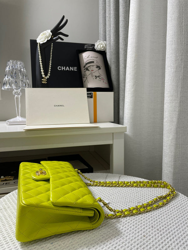 Wellow Bags - Chanel - Bags  - 285