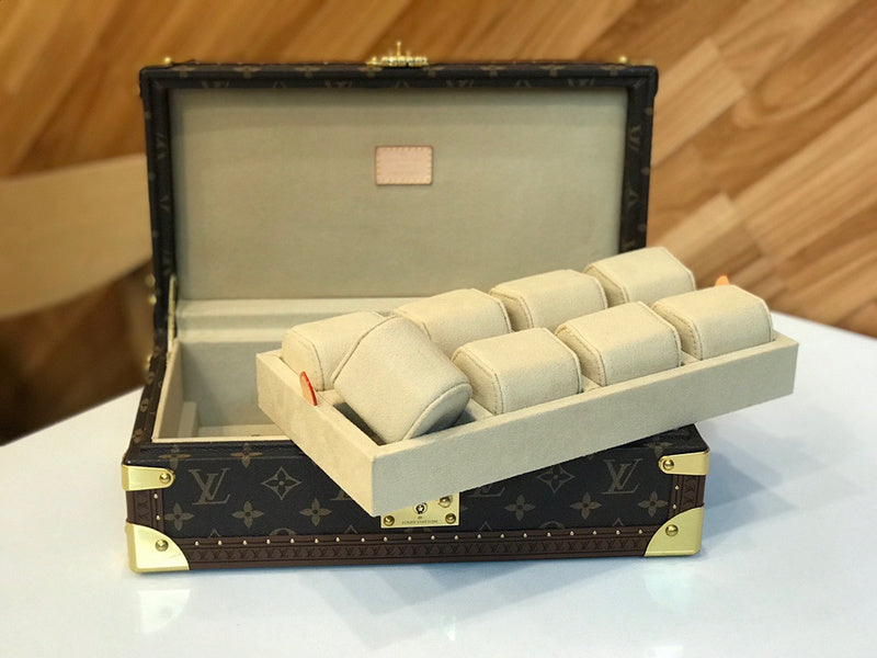 Fan Fashion Lu-Vi bags - 9499
