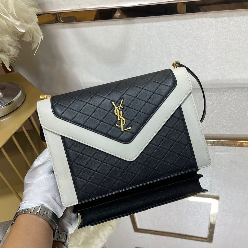 Amelia - YSL Bag - 3750