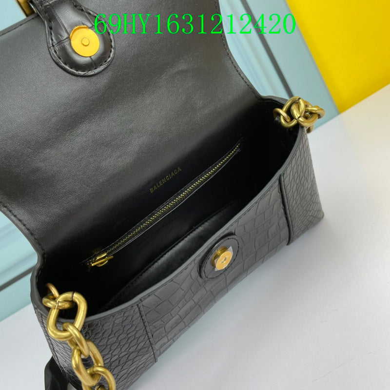 Amelia - BGA Bags - 1952