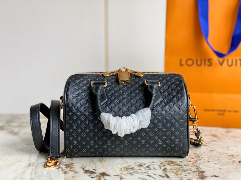 Amelia's Bag Gallery - LOV Bags - 815