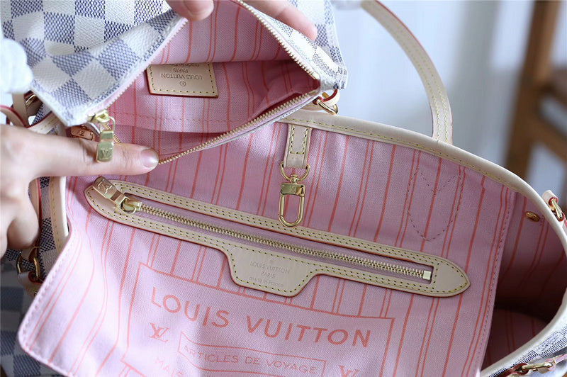 Fan Fashion Lu-Vi bags - 8103