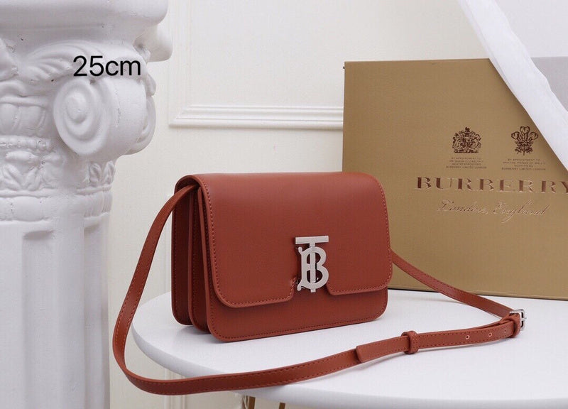 Burberry Bags - Bagsattire   142