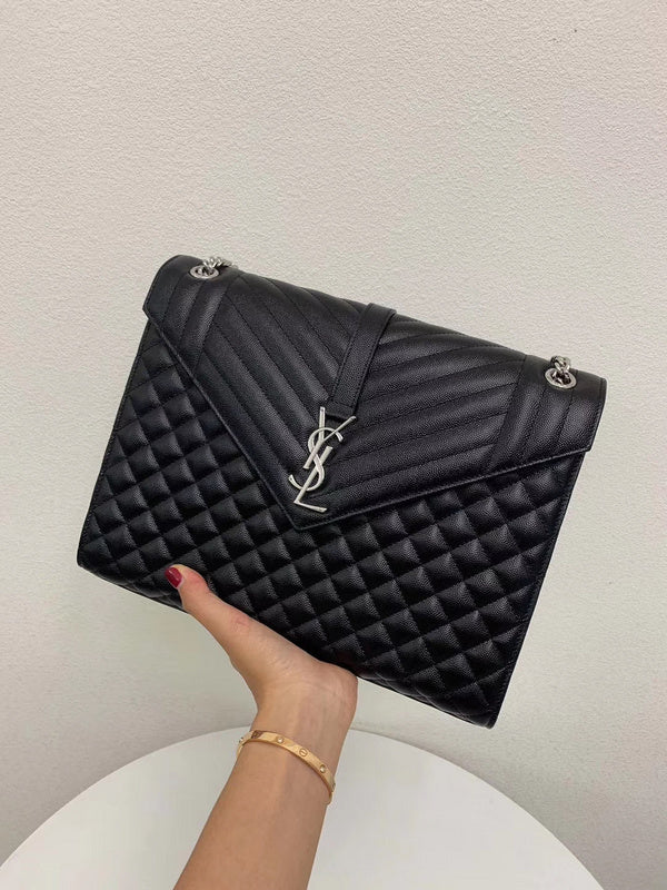 Amelia - YSL Bag - 3852